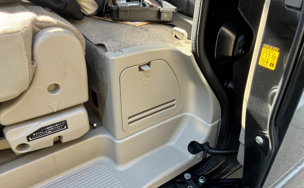 エブリィ 工具入れ