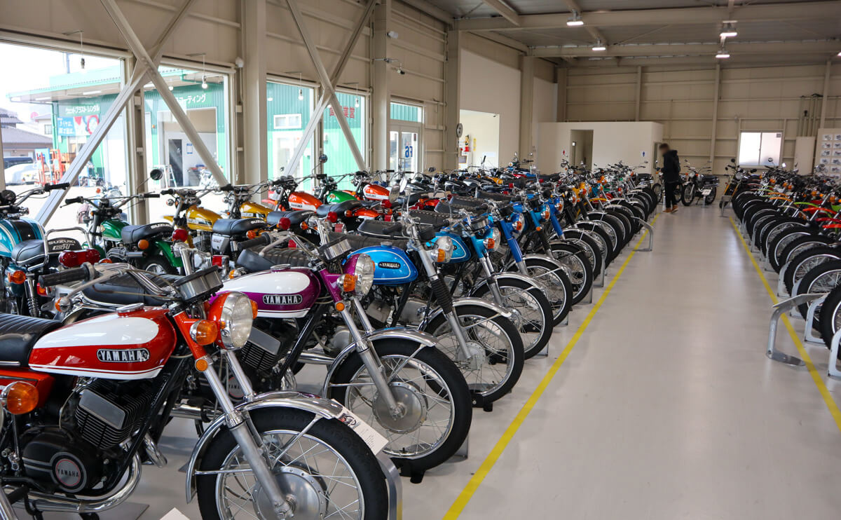 旧車ミュージアム 展示場 通路