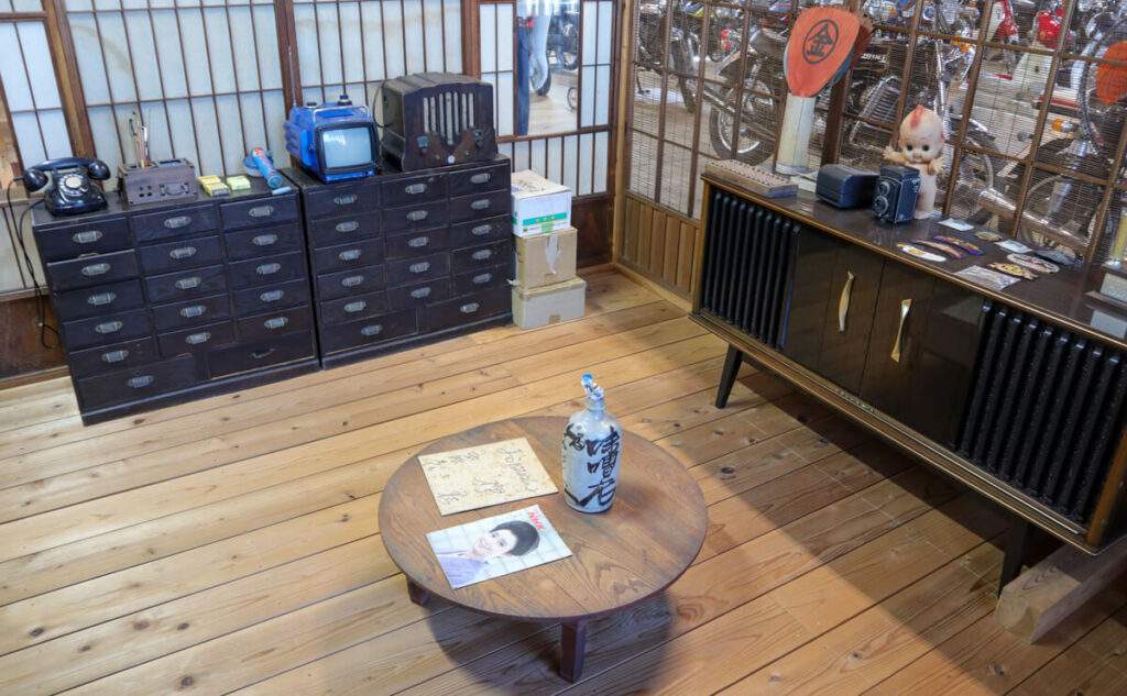 昭和 生活 水車小屋グループwheel