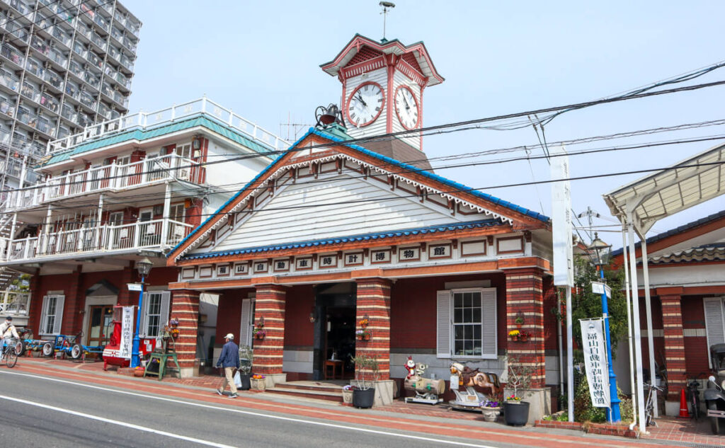 福山自動車時計博物館 本館 建物
